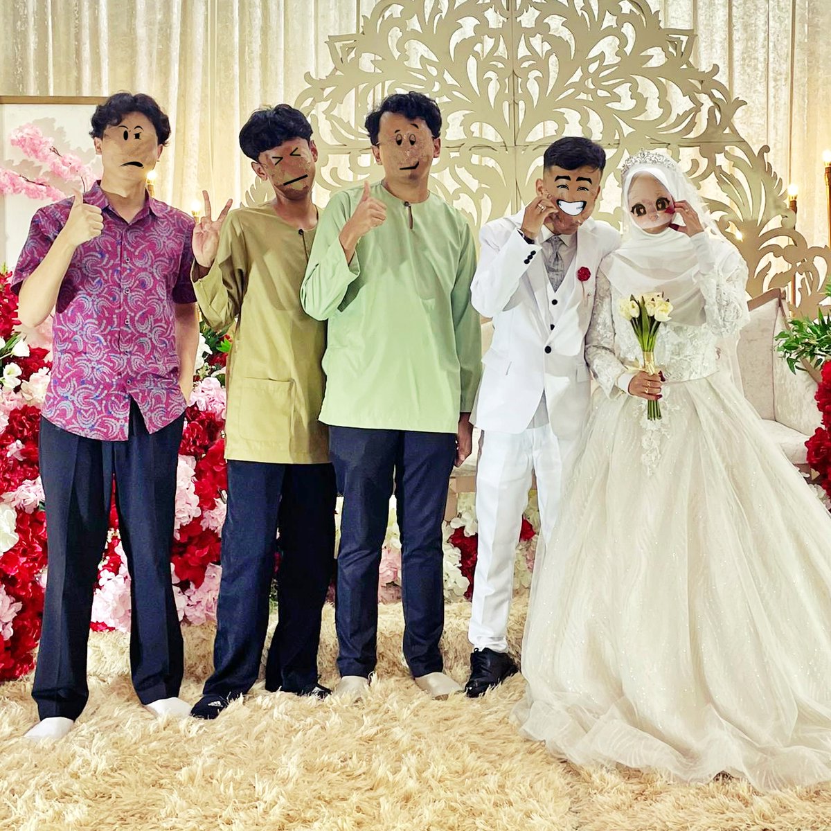 I'm Meer tweet media