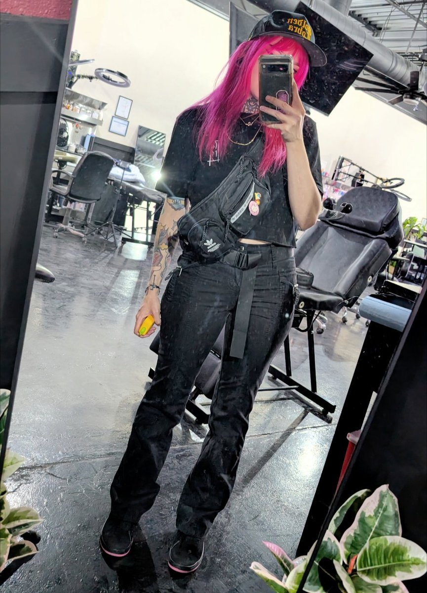 •°Goblin°• (@goblingarbage_) on Twitter photo S u n d a y . S u n d a y .