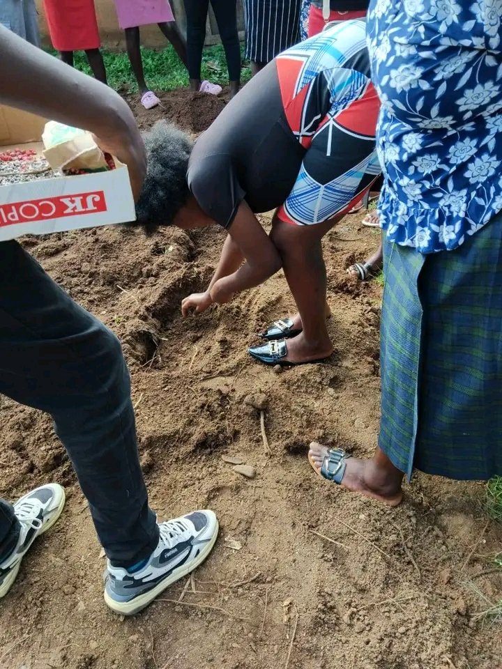Growing Skills, Growing Futures!
Our Value Girls are mastering climate-smart farming &amp; forming savings groups to fuel agri-business dreams.
At GAHSO, we’re empowering young women to grow food and financial freedom!

#YouthEmpowerment #GirlsInAg #GAHSOImpact #ClimateSmartFarming