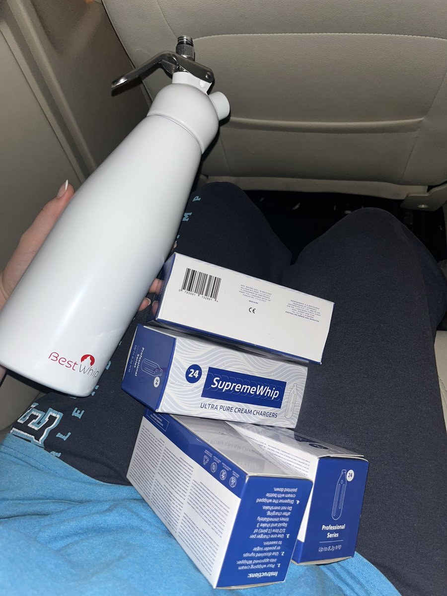 masterofqueefs's tweet image. going old school tonight