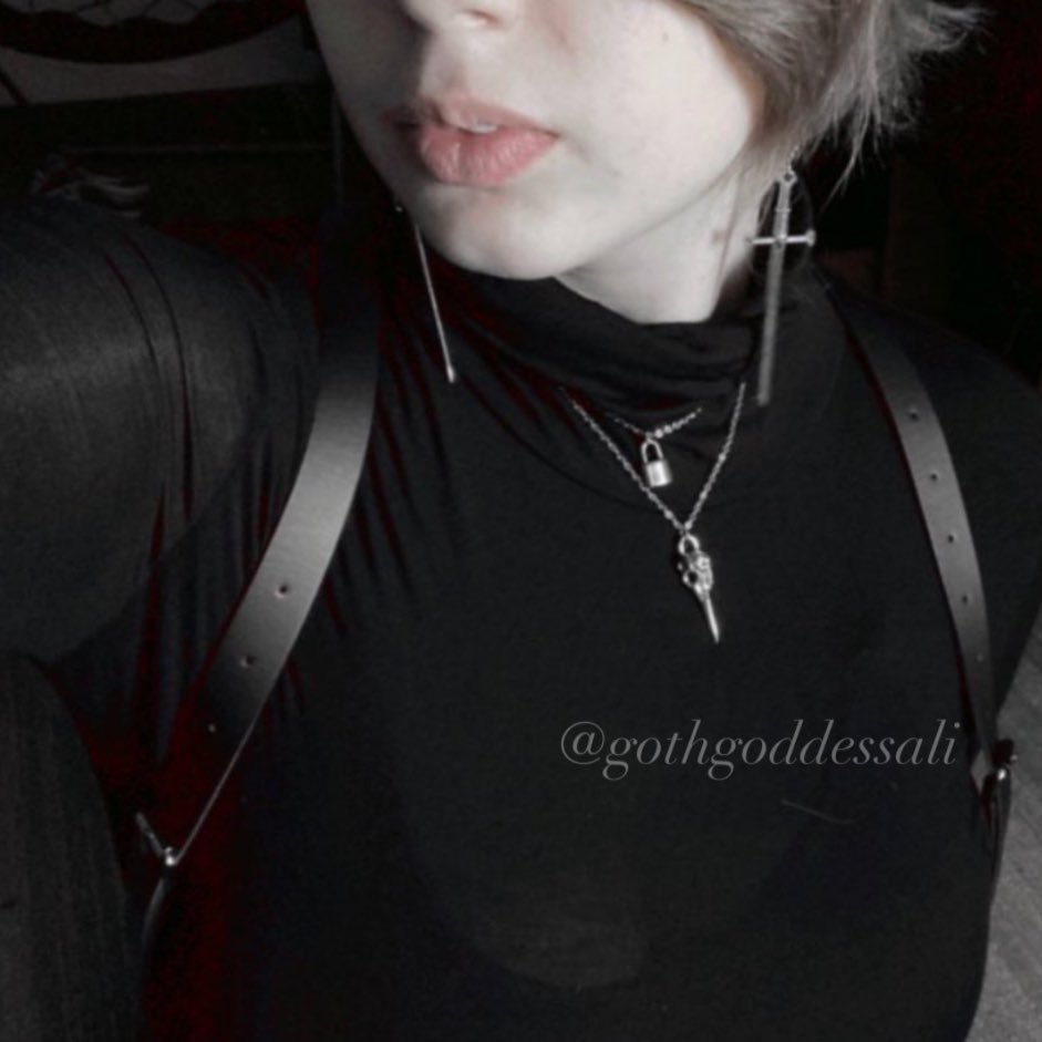 Succubus Alice 🖤🪽🍒 (@SuccubusxAlice) / Posts / X
