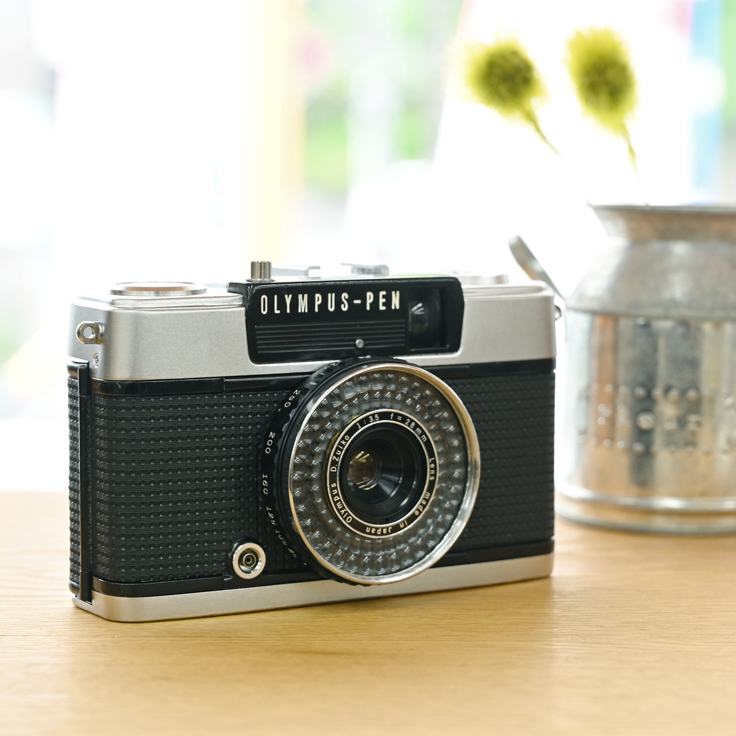 OLYMPUS PEN-EE3 整備済 整備済・完動品】 OLYMPUS PEN EE-3 ボルドー - メルカリ