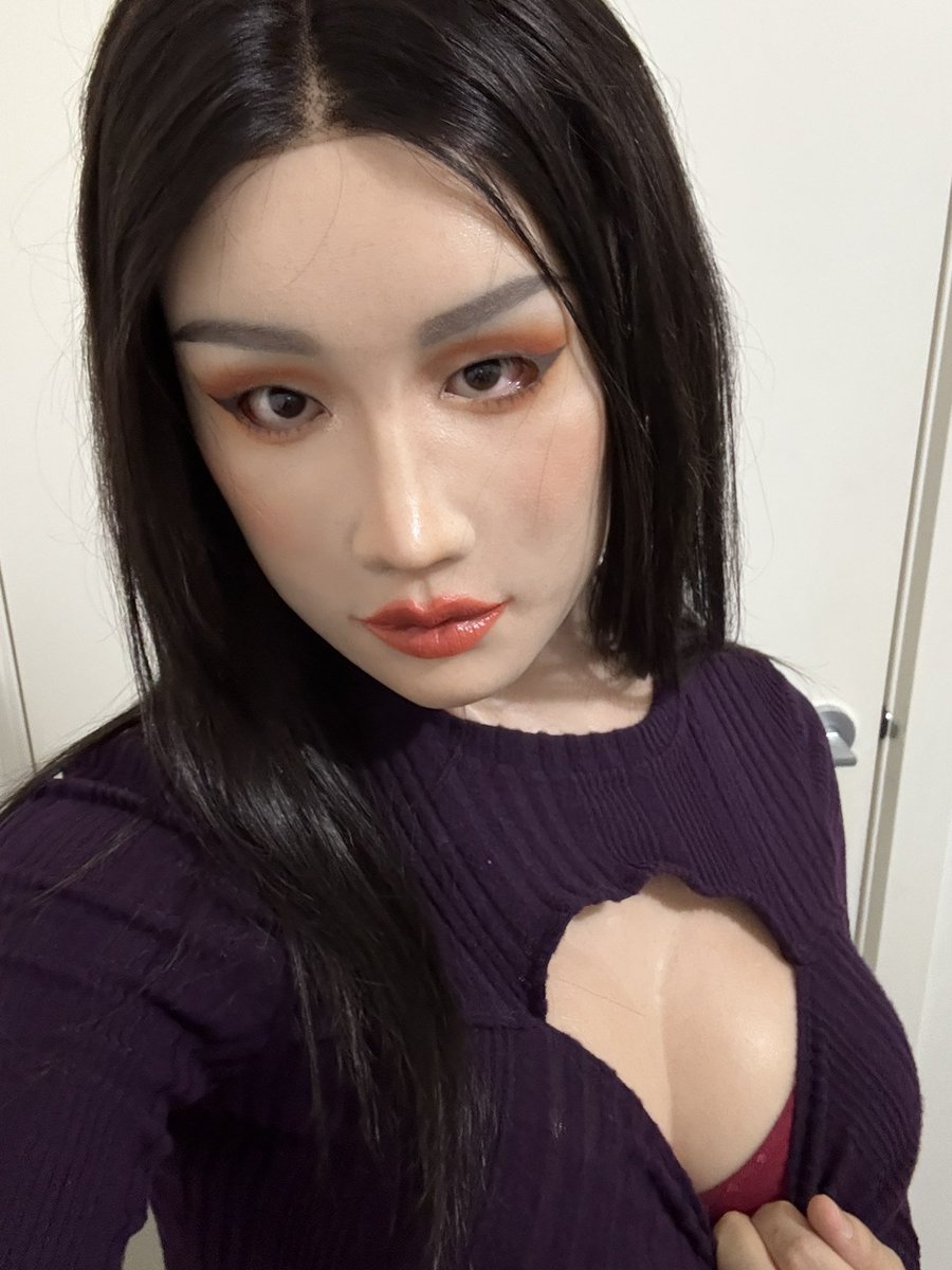 姐姐变胖了你还爱姐姐吗🥹
#ts #cd #crossdresser #femalemask #siliconemask #伪娘 #女装大佬 #男娘