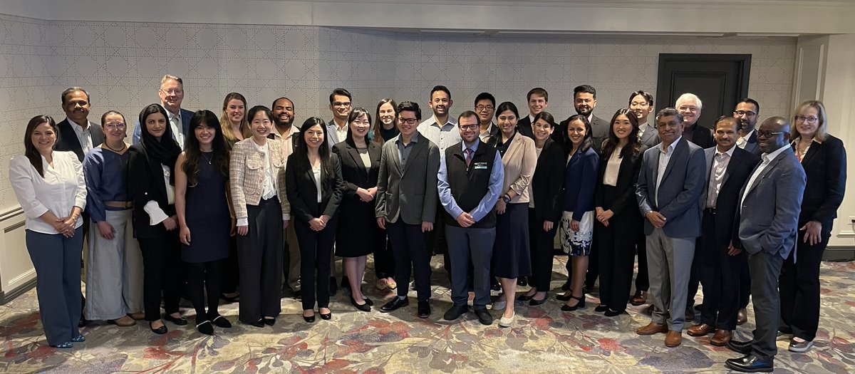 Jani_Chinmay's tweet image. Grateful for an incredible weekend at the #NextWaveLung Forum—an invaluable opportunity to learn about leadership, team building, clinical trials, cooperative groups, and many other key aspects of early career faculty development in #Thoracic Oncology. Thank you @JulieBrahmer and…