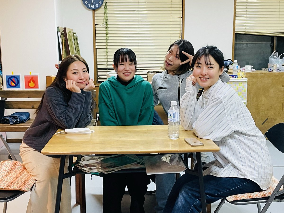 先週お休みした「ブルタクラジオ」、今日は放送します！
22時スタートです。
よろしくお願いします。

＃劇団BLUESTAXI
#ブルタクラジオ