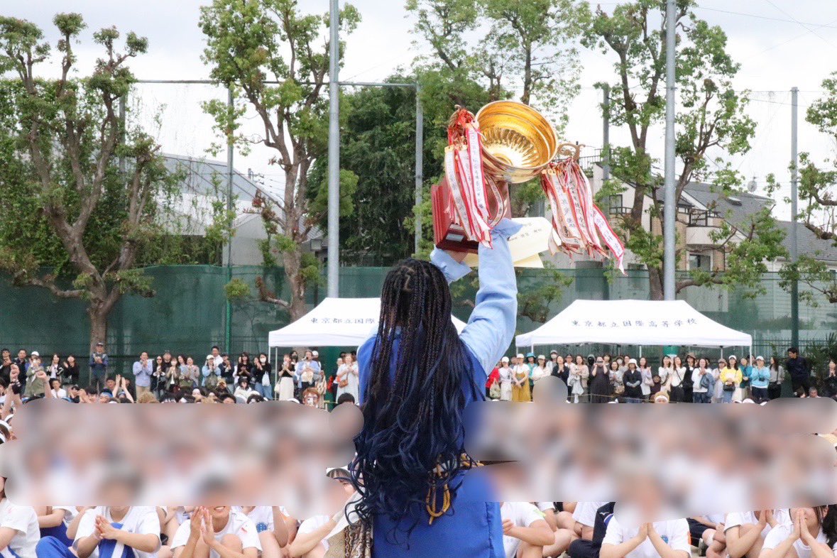 kokusai_hs's tweet image. 2025.05.09
体育祭お疲れ様でした!
総合優勝は青団でした🟦
国際らしい、素晴らしい体育祭でしたね。
保護者の皆様も、ありがとうございました。
さて、今日からは通常授業。
しっかりと気持ちを切り替えて、それぞれの授業に臨んでいます。