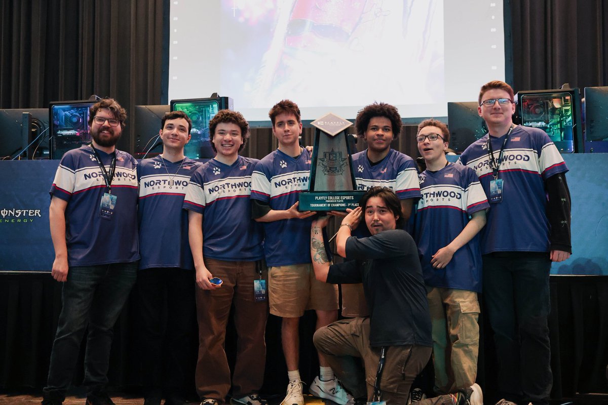 Aden AKA Tubesock tweet media