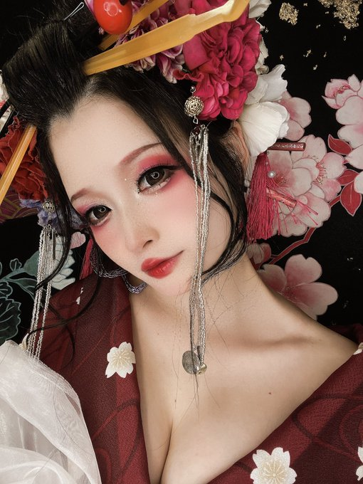 kawaii_syoukai_'s tweet photo. 今回ご紹介するのは…

🩷🧡💛━━…‥・
しらゆきばにら さん(@s_DollParlor )
　　　・‥…━━💛🧡🩷

☕勤務店☕
Doll Parlor(@DollParlor )
名古屋市中区大須2-25-12 コーポ末広202号 https://t.co/KblRkc96EH