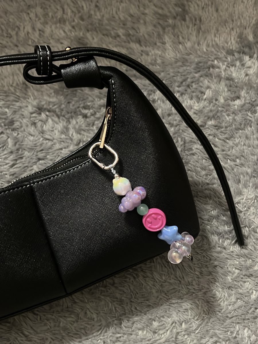 super cuteeee, twinning bag n charm with my love