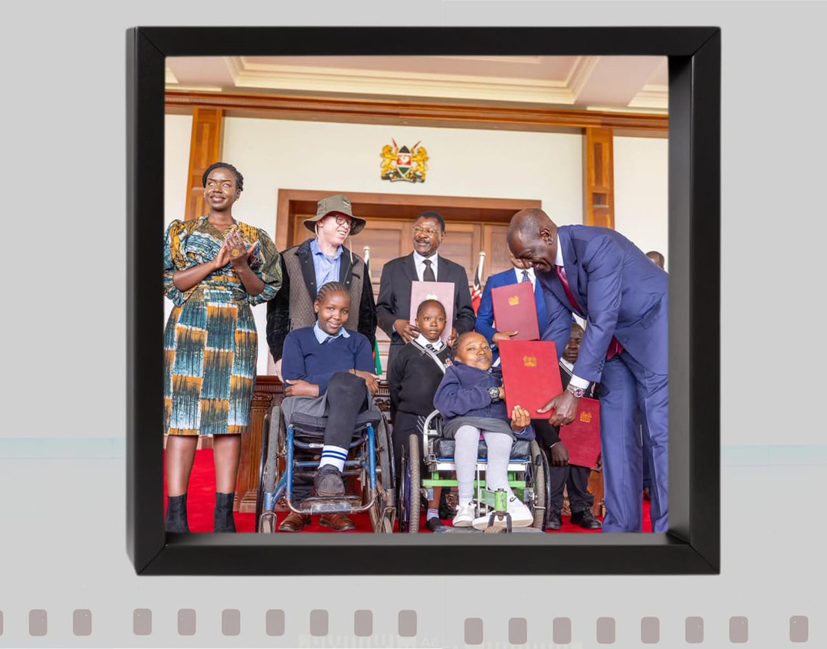 CrystalAsige's tweet image. The brand new Persons With Disabilities Act 2025 is here — and it’s a game changer. Here’s a breakdown of some of what it includes:

Caregivers of persons with disabilities will be eligible for tax exemptions to ease their financial burden.

The retirement age for employees with…