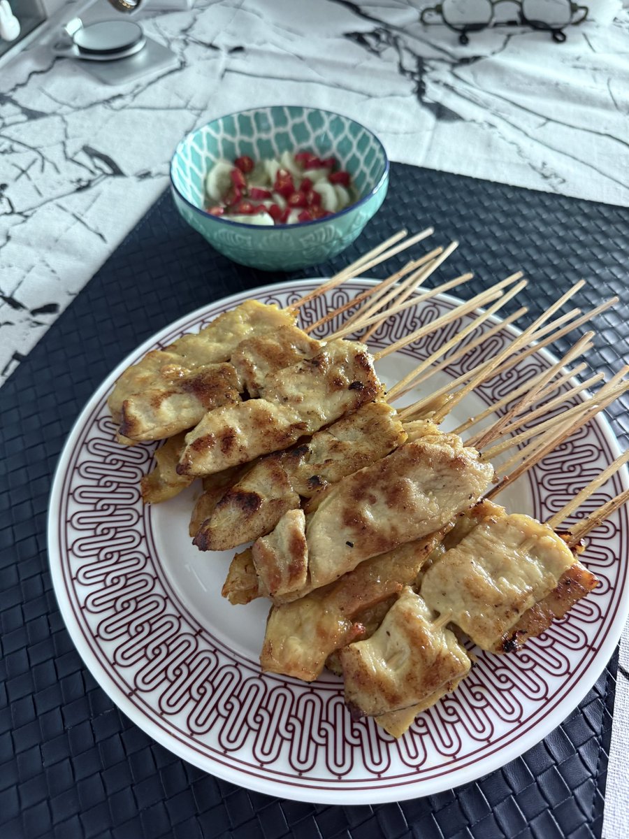 อยากกินแบบนี้ สั่งได้เลย! เบอร์ตามหน้าเพจ!
#หมูสะเต๊ะเฮียตี๋ลำพูน ของจริงไม่ต้องพูดเยอะ!

สั่งจองเบอร์ 084-5194299,088-6414695
ร้านตั้งอยู่ที่สนามกีฬาซอย2 #รีวิวของกิน #อร่อยบอกต่อ