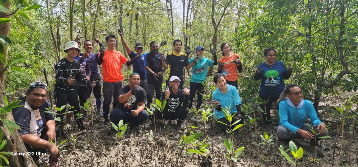 Dengan dukacita kami di GEC memaklumkan tentang pemergian ahli rakan strategik kami, Sahabat Hutan Bakau Kuala Gula (SHBKG) iaitu saudara Muhamad Nur Amin. Kehilangan beliau adalah suatu kehilangan yang besar kepada semua. Semoga beliau ditempatkan bersama golongan beriman.