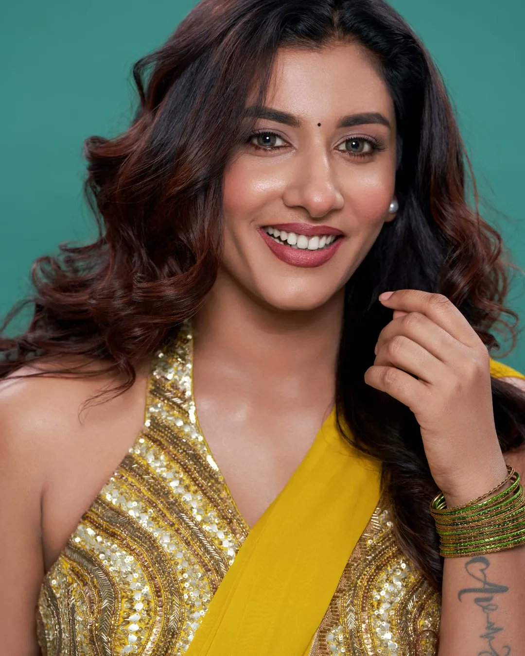 Gqu_nEDWEAAK5K6?format=jpg&name=large