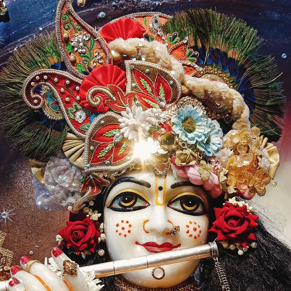 Merabharatms's tweet photo. 12/05/2025 वैशाख पूर्णिमा के पावन अवसर पर ठा. श्री प्रियाकान्त जू भगवान के अलौकिक श्रृंगार दर्शन प्रियाकान्त जू मंदिर वृंदावन (मथुरा )#निंबार्क #संप्रदाय #DnThakurJi #vssct #vsscm #VssctOnline #thakurji #priyakant_ju #vrindavan #Darshan
#प्रियाकांत_जु_मन्दिर_वृन्दावन https://t.co/bBm1HFXqNa