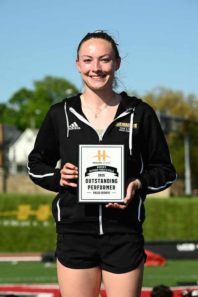 Horizon League (@horizonleague) on Twitter photo Here are the winners of the 2025 #HLTF Outdoor Championships Outstanding Performers in field events Alex Mansfield of (<a href="/OaklandTrackXC/">Oakland Track & Field/XC</a>) and Anna Szepieniec of <a href="/MKE_XCTF/">Milwaukee XCTF</a>!
#OurHorizon🌇 | #MajorExperiences Here are the winners of the 2025 #HLTF Outdoor Championships Outstanding Performers in field events Alex Mansfield of (<a href="/OaklandTrackXC/">Oakland Track & Field/XC</a>) and Anna Szepieniec of <a href="/MKE_XCTF/">Milwaukee XCTF</a>!
#OurHorizon🌇 | #MajorExperiences