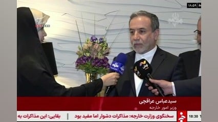 momasjedi's tweet image. رانتی که وزارت خارجه در مذاکرات اخیر عمان در اختیار رسانه "آوش" قرار داده حیرتآور است. خبرگزاری اول مملکت و روزنامههای ۹۰ ساله نباشند و یک رسانه چند ماه تاسیس میکروفون ببرد در قاب؟ چطور ممکن است یک مساله ملی به این اهمیت را خرج یک رسانه کنی؟ فساد چیزی غیر از این است؟