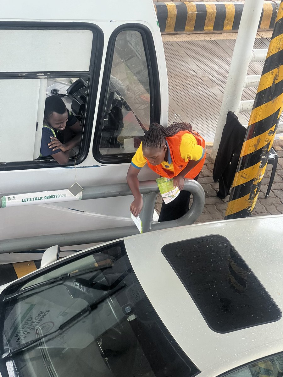 KEE_UG's tweet photo. Our #Upesicard flyers are turning heads at the toll gates and so are the discounts.
Grab a flyer from the booth, get informed and learn how to save up to 70% on every trip.
๐Visit any of point of sale in Kajjansi, Mpala or Busega and let our team guide you. https://t.co/PyZ7VpfoDE