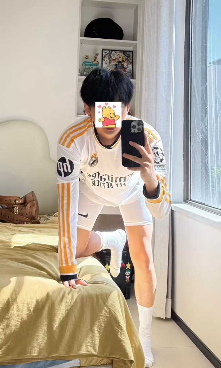 山东185 65kg｜足球⚽️小奶狗🐶
#gay #bottom #twink #asian #China #小奶狗 #帅哥 #帅哥资源 #小奶狗 #鲜肉 #白袜 #白袜男高 #白袜弟弟 #白袜男高 #抖音网红 #小红书 #青岛 #足球体育生 #足球袜