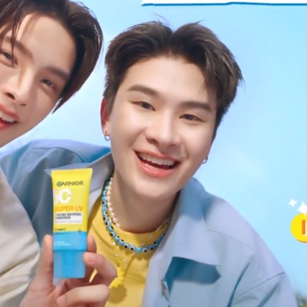 blossomababe_'s tweet photo. น้อไฮเย็นฉะบายผิววววว ఇ ◝‿◜ ఇ
ᰔᩚ #THAIchayanon
( #BUSfriendsofGarnier #GarnierUVCooling ) https://t.co/P5Qpc4YmxN