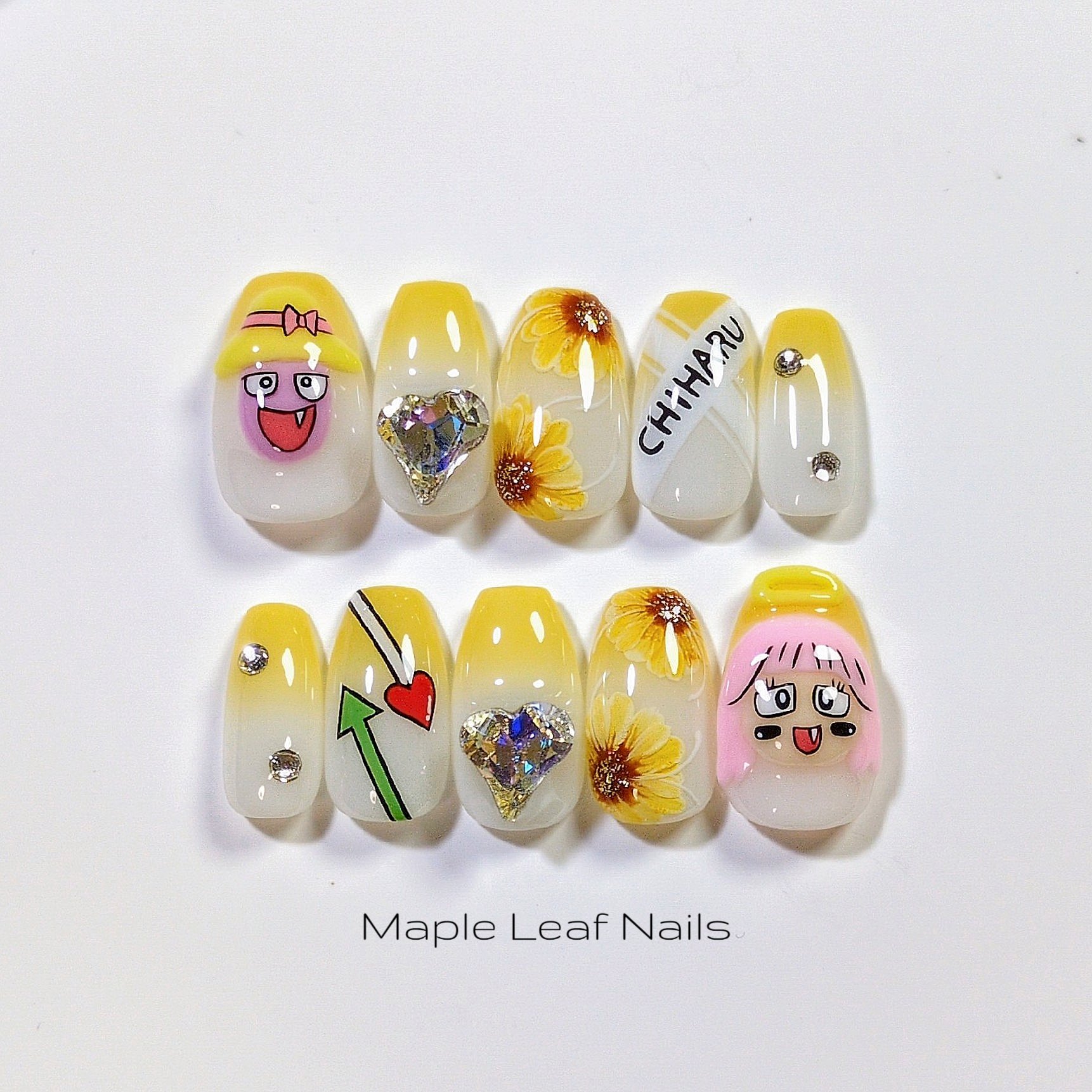 𝑴𝒂𝒑𝒍𝒆 𝑳𝒆𝒂𝒇 𝑵𝒂𝒊𝒍𝒔💐ネイルチップ販売