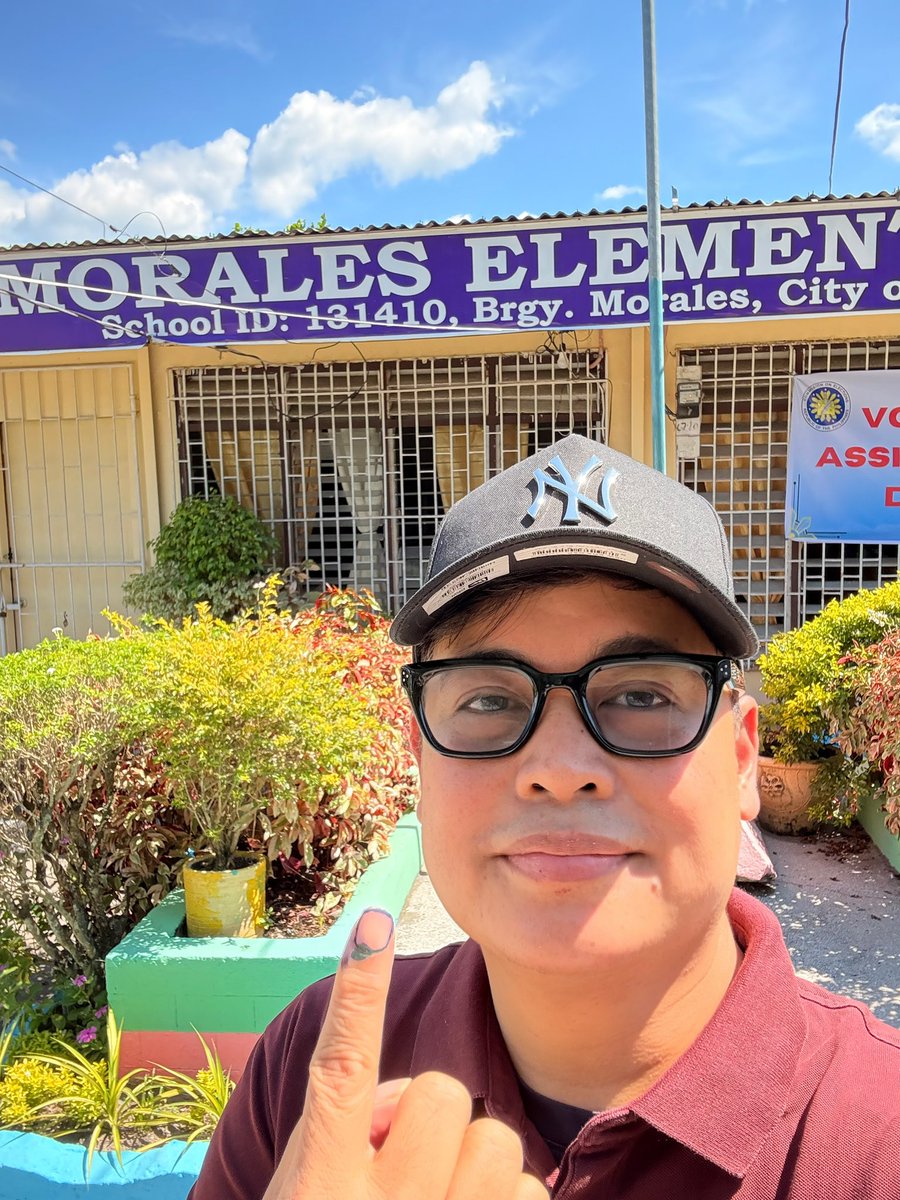 VCED Robert EA Borje (@cccphlvced) on Twitter photo Along with <a href="/CCCPHL/">Climate Change Commission PH</a> personnel, did my civic duty & cast my vote in Koronadal, South Cotabato. 👋🏽 Met new friends along the way. Kudos to the teachers of Morales Elementary School for orderly, quick & systematic setup & process. My thanks to all NGAs working together for HOPEFRECRE Along with <a href="/CCCPHL/">Climate Change Commission PH</a> personnel, did my civic duty & cast my vote in Koronadal, South Cotabato. 👋🏽 Met new friends along the way. Kudos to the teachers of Morales Elementary School for orderly, quick & systematic setup & process. My thanks to all NGAs working together for HOPEFRECRE