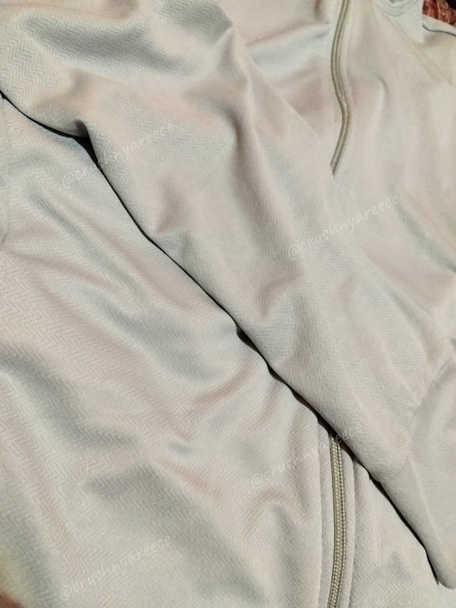 crushnyareece's tweet image. BENERAN UNDER 60K UDAH SEBAGUS INI? 😭😭 Buat dipake hiking juga no kaleng kaleng, nyaman banget, ga bikin bau, ringan dan udah anti uv👀✨️