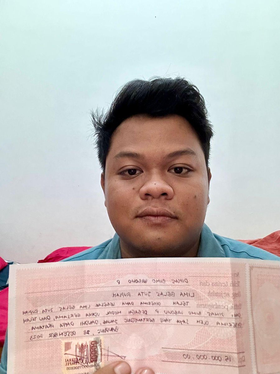 p e a c h tweet media