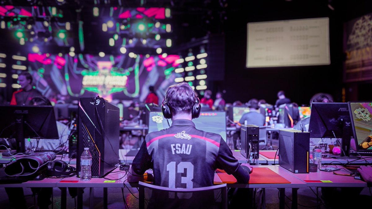 LFT (EU🇪🇺)

- Top 1 Playfly South
- Top 2 CVAL South
- Top 3 NACE Finals (LAN)
- Top 3/4 CECC (LAN)
- Top 4 CVAL National

I’ve been working closely with extremely talented people for months now, and I’ve learned ALOT

references: <a href="/gg_hiromi/">Hiromi</a> , <a href="/jfoenfps/">jfoen</a> 

vlr.gg/player/32352/f…
