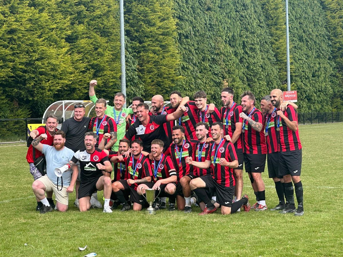 Trysull FC (@trysullfc) on Twitter photo Team with no ringers!
Team full of mates that grew up together!
Don’t have to draft players in!
Been consistently challenging for the past 5 years!
Yesterday was a perfect end of season!
<a href="/WombournePBFC/">Wombourne Pool Bar FC</a> Team with no ringers!
Team full of mates that grew up together!
Don’t have to draft players in!
Been consistently challenging for the past 5 years!
Yesterday was a perfect end of season!
<a href="/WombournePBFC/">Wombourne Pool Bar FC</a>