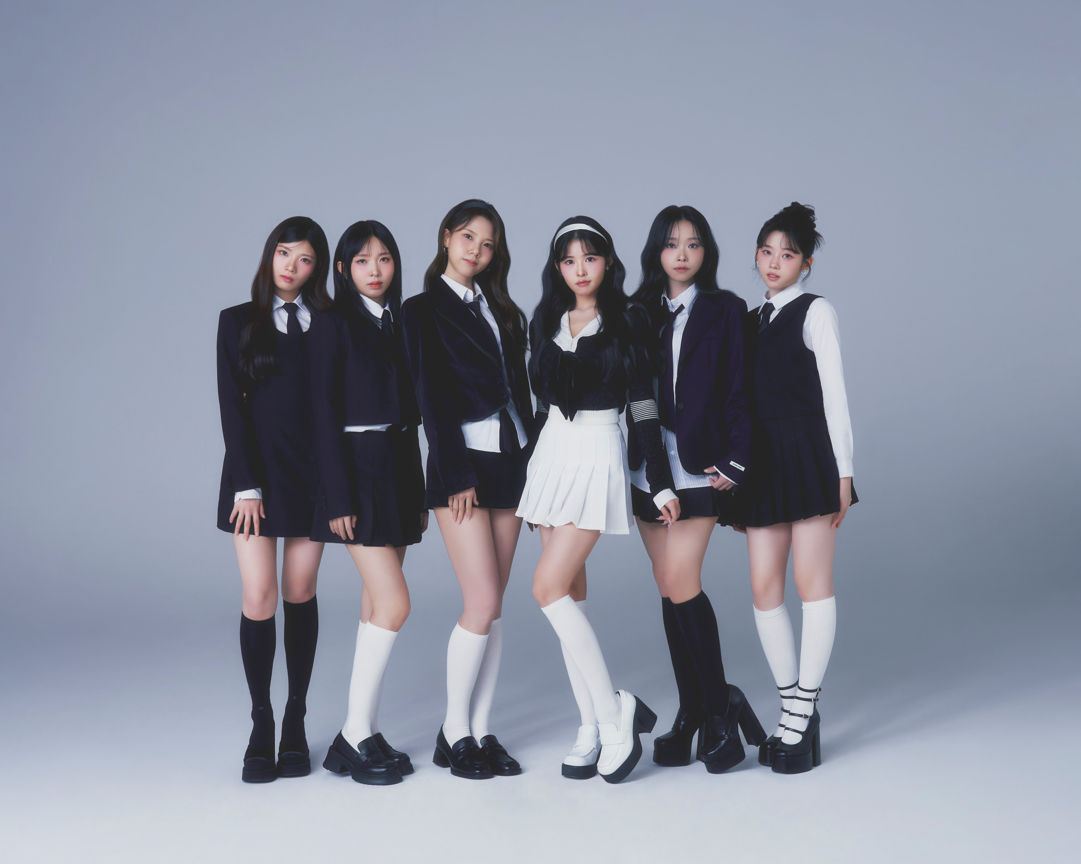 GquqyEYbEAA_FFK?format=jpg&name=4096x4096