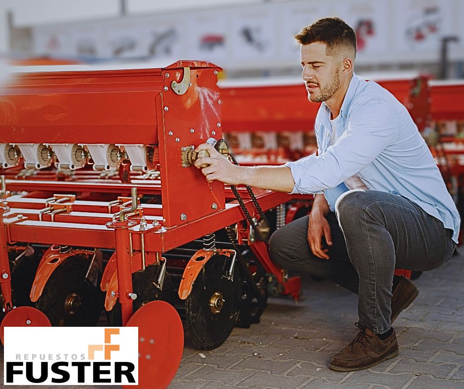 ¿Buscas una pieza para tu tractor? ¿Necesitas un accesorio para un modelo concreto? ¿Quieres renovar maquinaria? En Repuestos Fuster tenemos la solución a tus problemas 👩‍🌾🧑‍🌾.
No lo dudes y ponte en contacto con nosotros. Más info en la web ⬇️⬇️
repuestosfuster.com/es/