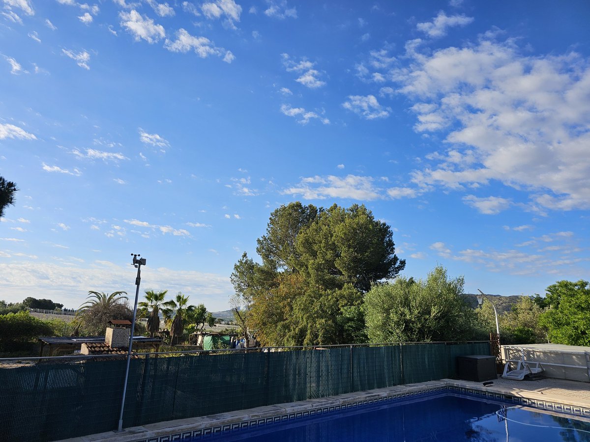 SpanglishBloke's tweet photo. After nearly two weeks of #Geoengineering #cropdestruction #DeathFromAbove #chemtrails we have a clear blue sky with #RealClouds Alicante province EspaΓ±a 12/05/2025 08:45 hrs https://t.co/IAFEry3uRp