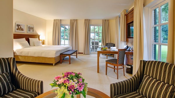 Fletcher Hotels neemt 4-sterrenhotel Parkhotel de Wiemsel over dlvr.it/TKjJfM