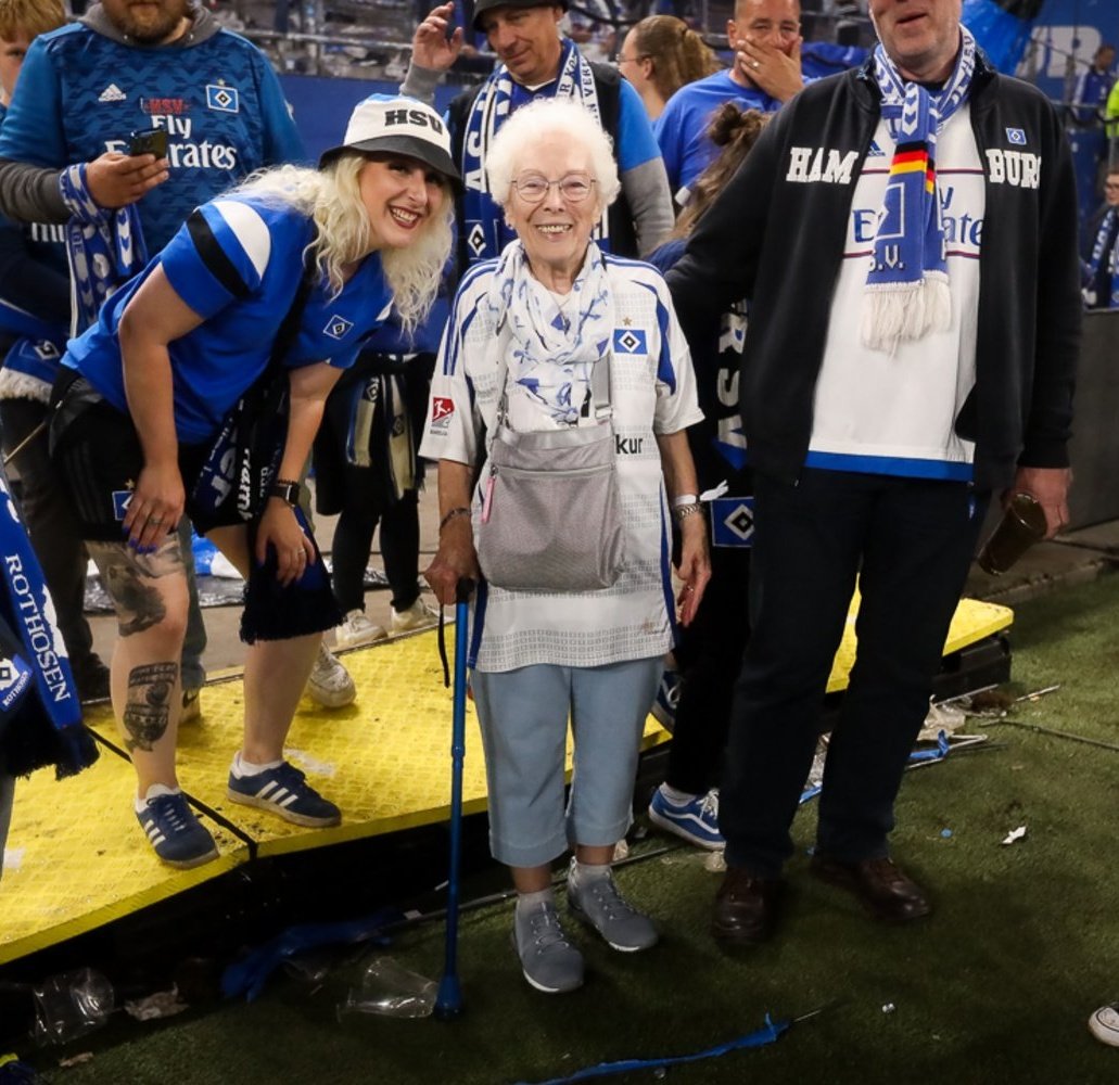 Tim-Leon tweet media