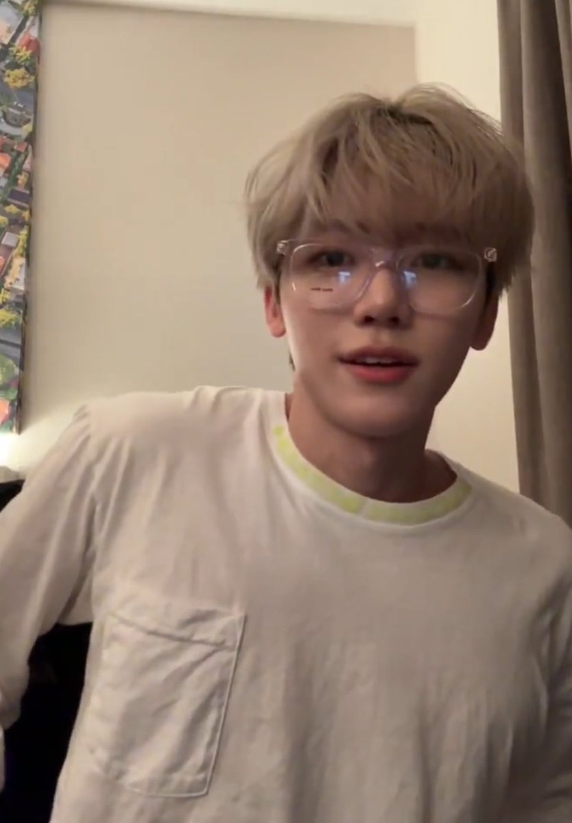leoenana813's tweet photo. อหหหหหหหหห กูรักหนุ่มแว่นเป็นจำนวนมากกก ㅠㅠㅠㅠㅠㅠㅠㅠㅠㅠㅠㅜㅠㅜㅠㅜㅠㅜㅜㅠㅠㅜ ㅜㅠㅜㅠㅜㅠㅜㅠㅜㅠㅜㅠㅜㅠ https://t.co/YYHAZpOgH0