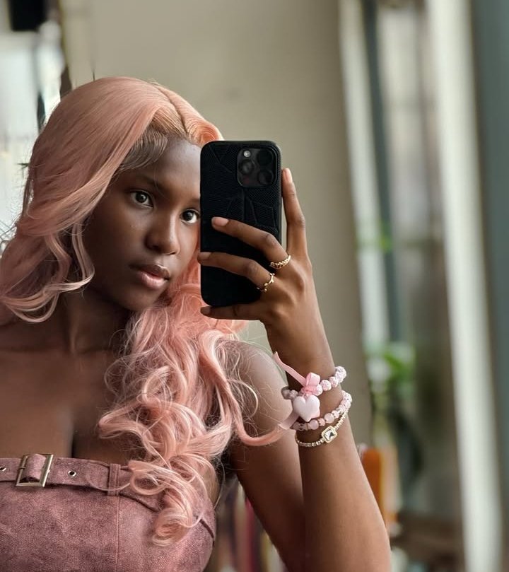 softfemboss's tweet image. Want to talk to Me? Prove it, little wallet. $15 first tribute. I don’t waste time on broke boys. My dm, My power, My rules.
#softgirlfindon