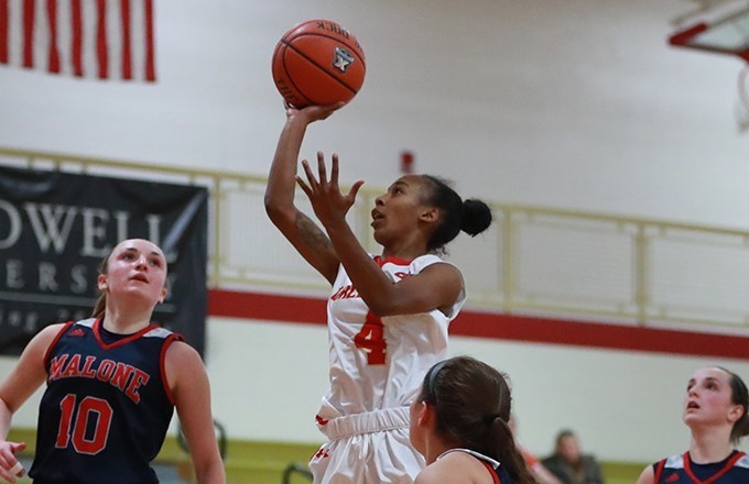 Hey that's our own Sharell Sanders in there! No one could guard the @caldwell_wbb superstar - and no opponent wanted to see her guarding them!

St. Mary’s Varsity Club inducts 12 new members - Itemlive itemlive.com/2025/05/08/st-…