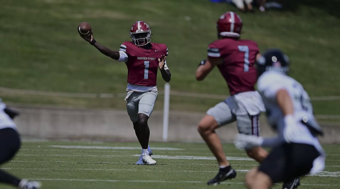 Andrew embick (@andrewembick11) on Twitter photo Blessed to receive an opportunity to play at the next level from Hampden-Sydney college!!
<a href="/JupFBRecruiting/">Jupiter Football Recruiting</a> <a href="/101Warriors/">Jupiter Football</a> <a href="/Coach_Luvara/">Vince Luvara</a> Blessed to receive an opportunity to play at the next level from Hampden-Sydney college!!
<a href="/JupFBRecruiting/">Jupiter Football Recruiting</a> <a href="/101Warriors/">Jupiter Football</a> <a href="/Coach_Luvara/">Vince Luvara</a>