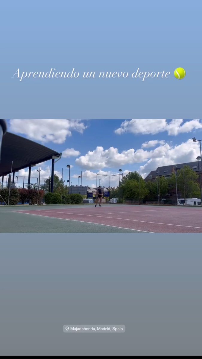 criperiodista's tweet photo. Tenis 🎾🎾🎾🎾🎾🎾🎾🎾🎾#marzolez #orianamarzoli https://t.co/5KJdniGNrN