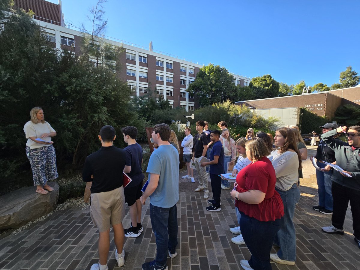 eniels13's tweet image. And we are off with the @tamu_atmo SEA-Met 2025! Thanks to Dr. Ailie Gallant and Monash University for kicking us off with a discussion of Australian climatology, drought, landscapes, and indigenous peoples.