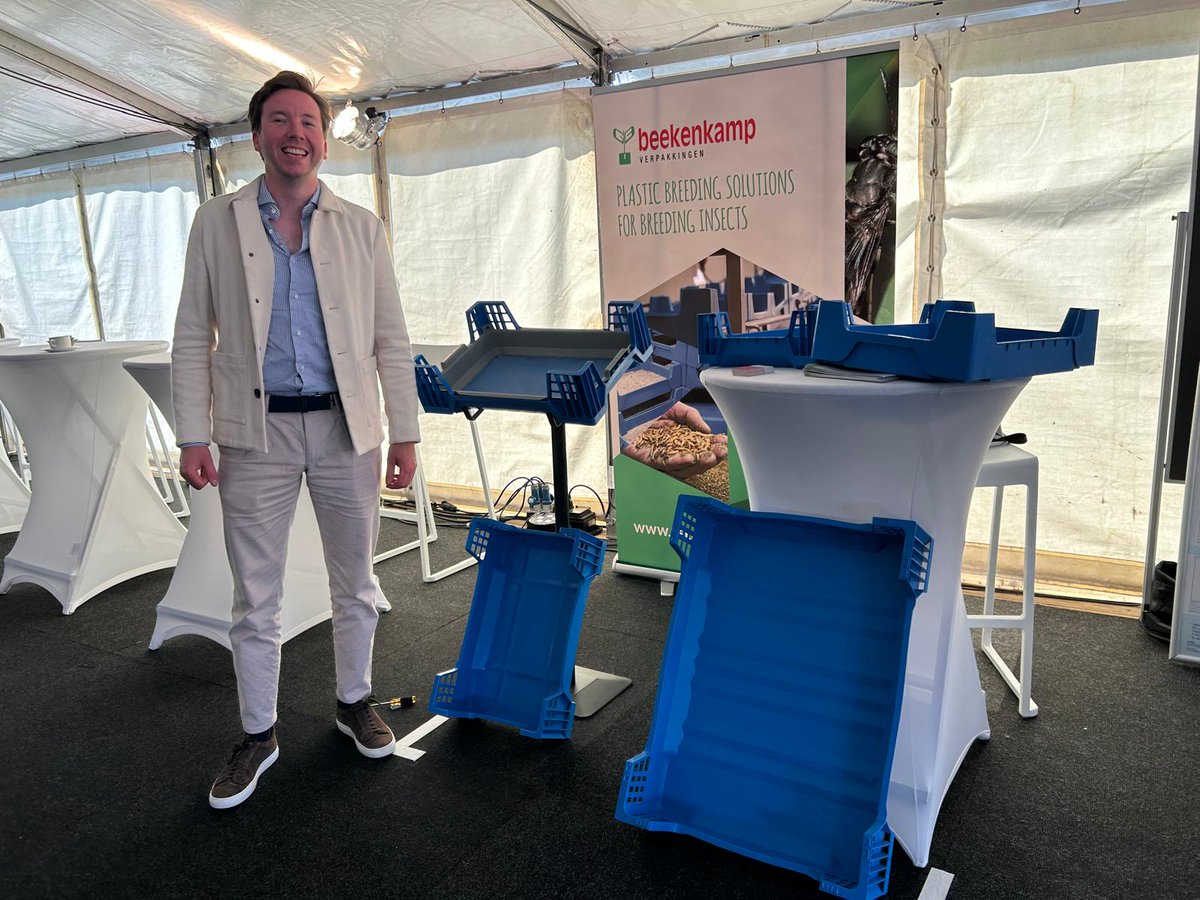 Visit us from May 12 to 14 during the Insects Plus International Congress in Cloppenburg, Germany.

My colleague is looking forward to seeing you there!

#InsectsPlus #Germany #breedinginsects #Beekenkampverpakkingen