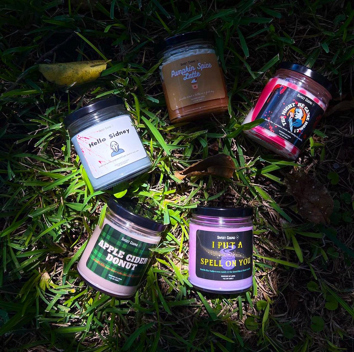 SUMMERWEEN LINE UP IS COMING 🌞💀

🧡 Pumpkin Spice Latte
🖤 The Night He Came Home
🧡 I Put A Spell On You
🖤 Apple Cider Donut
🧡 Hello Sidney