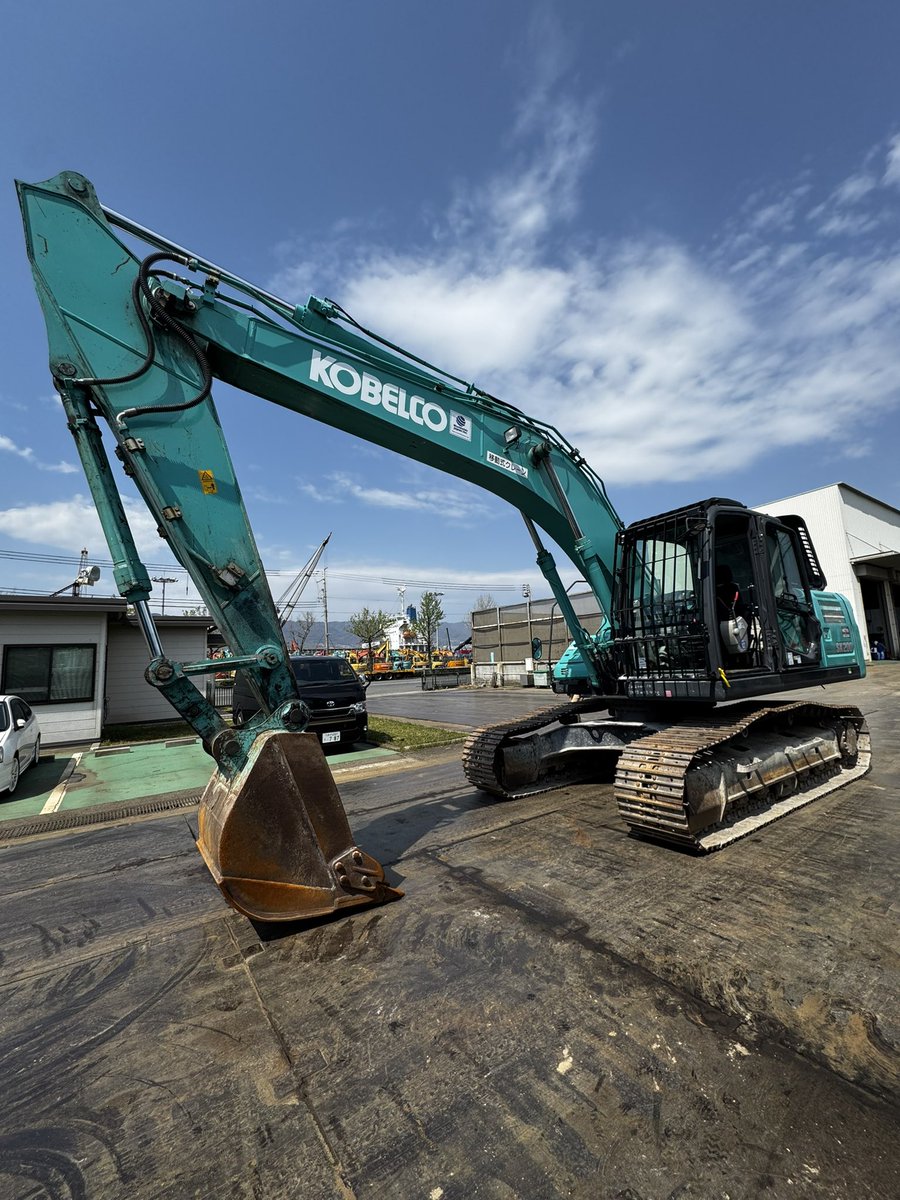 worldwidejp_inc's tweet photo. 🔥Kobelco SK200-10🔥 

✔️WhatsApp:+81-90-6183-0216
✔️LINE: https://t.co/2hV4AKZGAs
✔️Website: https://t.co/unurBNJluj
✔️Mail:worldwidejapaninc@gmail.com

#Kobelco #SK200-10 #KobelcoSK200 #excavator #usedtruck #usedcar #heavyequipment #Japanesetruck
#usedheavyequipment https://t.co/I7epUrJ7Xn