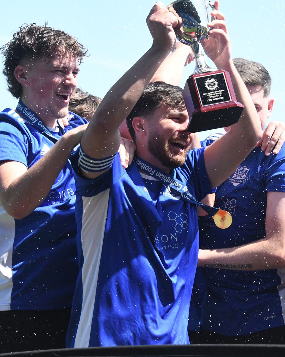EssexCorinthian's tweet photo. 𝗖𝗨𝗣 𝗪𝗜𝗡𝗡𝗘𝗥𝗦 🏆

Another busy weekend of action as we congratulate both @newburydrivefc &amp; Repton Park on their respective cup successes!

#Corinthian https://t.co/7UW03NKM5S