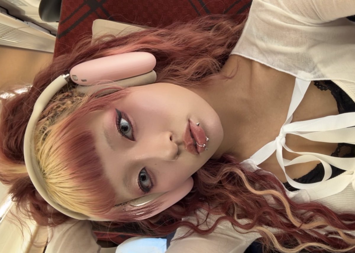 石川公演ありがとうございました🫣❤️💕

HANAのみんなの母の日サプライズも可愛いかったし、みんなでアンコール出来て楽しかったァァァ😂🫶🏼💞
大好きなみなちゃんのステージをダンサーとしてサポート出来て本当に幸せです😭

NEXT→名古屋💫

#CHANMINA 
#AOD3 
#エリアオブダイアモンドゥ~3