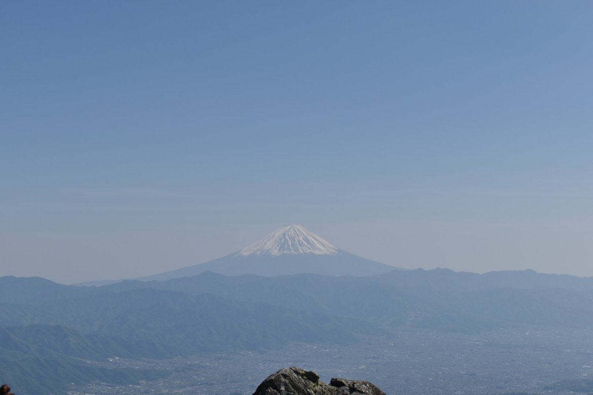 Rune_jara's tweet image. 1日で20kmも歩いたのは人生で初めてかもです。笑
登山ビギナーだったからかもですが、、さすがにキツかった。笑

#富士山
#登山 
#山