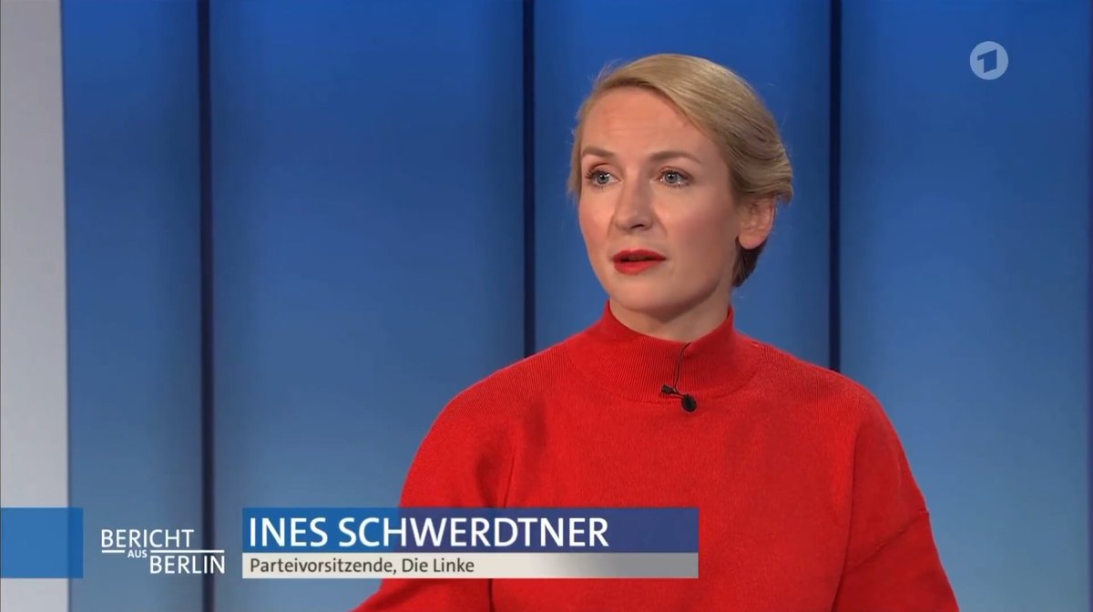 ℹ️ Der „linke“ Antisemitismus schön verpackt
 
Ines Schwerdtner, Vorsitzende Die Linke, Bericht aus Berlin, 11.05.2025:
 
„Und anschließend haben wir auch entschieden, dass wir beim Thema Antisemitismus auf eine andere Formulierung zurückgreifen. Dass heißt, dass wir sagen, wir