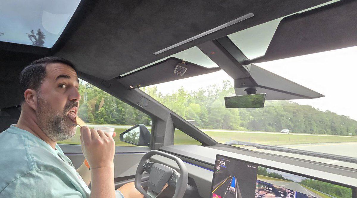 liorsela's tweet image. Hands-free driving with Tesla’s FSD means I can snack and sip without a care, living my best life behind the Cybertruck wheel! 😋🚗
$TSLA