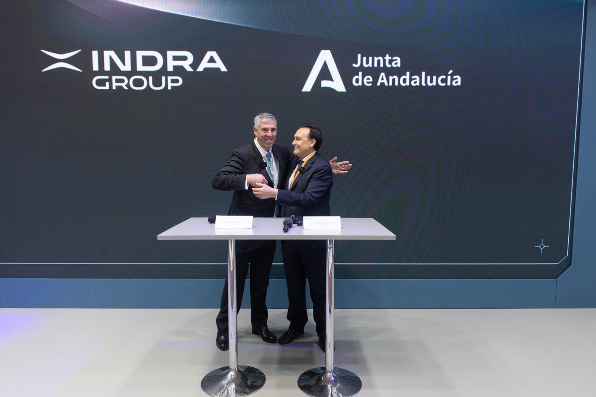 Consejería Universidad, Investigación e Innovación (@universidadand) on Twitter photo 🤝 <a href="/AndaluciaJunta/">Junta de Andalucía</a> e <a href="/IndraCompany/">Indra</a> fomentarán la I+D+I y el desarrollo tecnológico en el sector de la #defensa en #Andalucía.
✍️ <a href="/GoVillamandos/">José Carlos Gómez Villamandos</a> y su CEO <a href="/JoseVicentede20/">Jose Vicente de los Mozos</a> rubrican, en el marco de #FEINDEF25, un protocolo general de colaboración.
🔗 lajunta.es/5m4oj 🤝 <a href="/AndaluciaJunta/">Junta de Andalucía</a> e <a href="/IndraCompany/">Indra</a> fomentarán la I+D+I y el desarrollo tecnológico en el sector de la #defensa en #Andalucía.
✍️ <a href="/GoVillamandos/">José Carlos Gómez Villamandos</a> y su CEO <a href="/JoseVicentede20/">Jose Vicente de los Mozos</a> rubrican, en el marco de #FEINDEF25, un protocolo general de colaboración.
🔗 lajunta.es/5m4oj