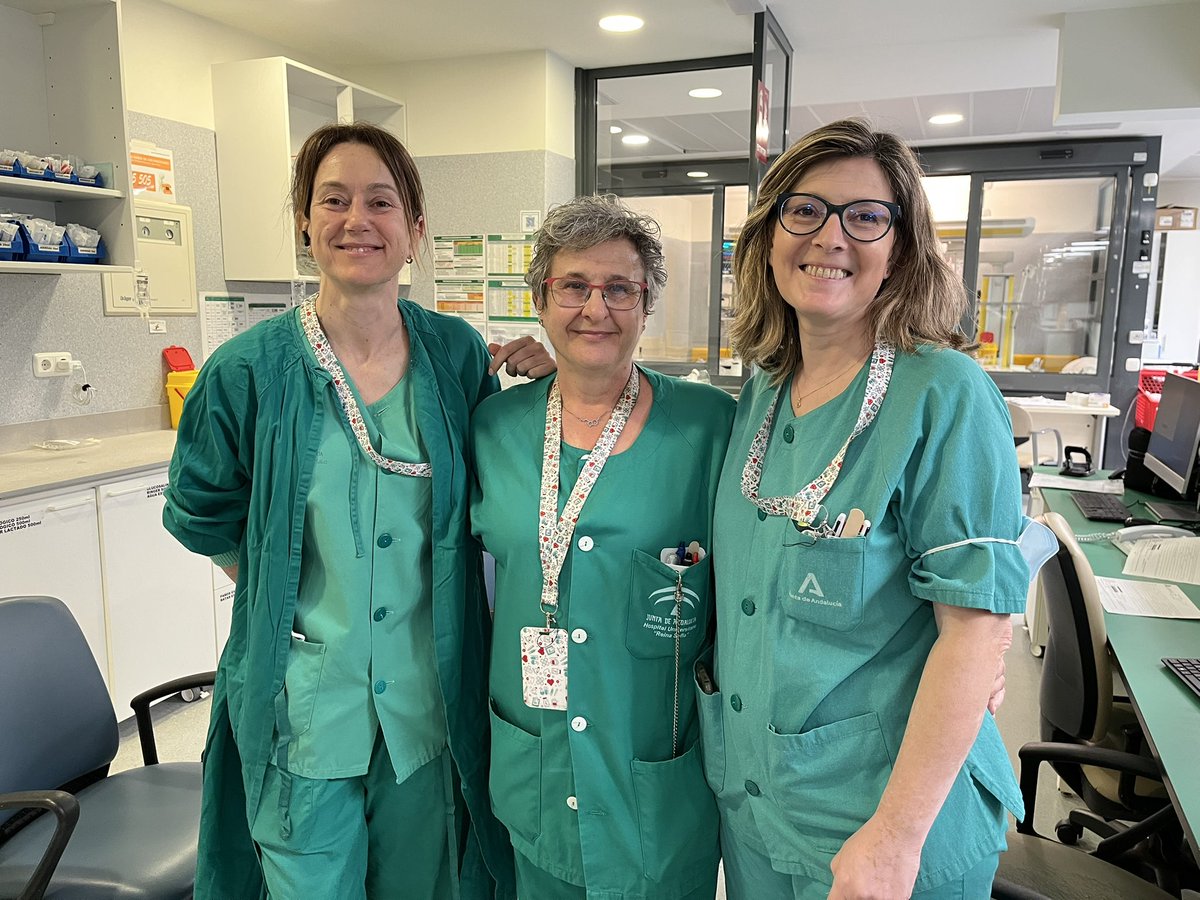 Cuidados Intensivos Hospital Reina Sofia (@ucihurs) on Twitter photo 🧑⚕️DIA INTERNACIONAL DE LA ENFERMERIA
Este es parte del equipo de enfermeras de la unidad de Cuidados Intensivos del <a href="/HUReinaSofia/">Hospital Universitario Reina Sofía</a>
Hoy rendimos homenaje a quienes de manera incansable, dedican su vida al cuidado de los demás y dignifican la profesión. 🧑⚕️DIA INTERNACIONAL DE LA ENFERMERIA
Este es parte del equipo de enfermeras de la unidad de Cuidados Intensivos del <a href="/HUReinaSofia/">Hospital Universitario Reina Sofía</a>
Hoy rendimos homenaje a quienes de manera incansable, dedican su vida al cuidado de los demás y dignifican la profesión.